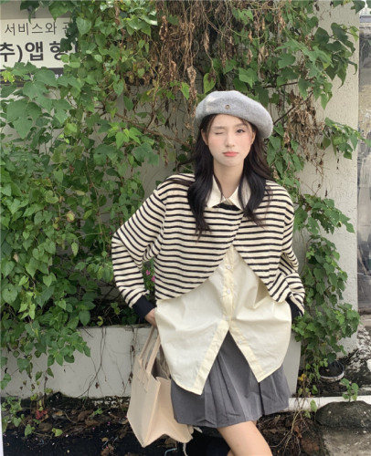 New design striped patchwork shirt fake two-piece sweatshirt