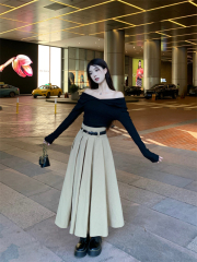 Simple and elegant one-line collar knitted top + high-waisted slimming skirt suit