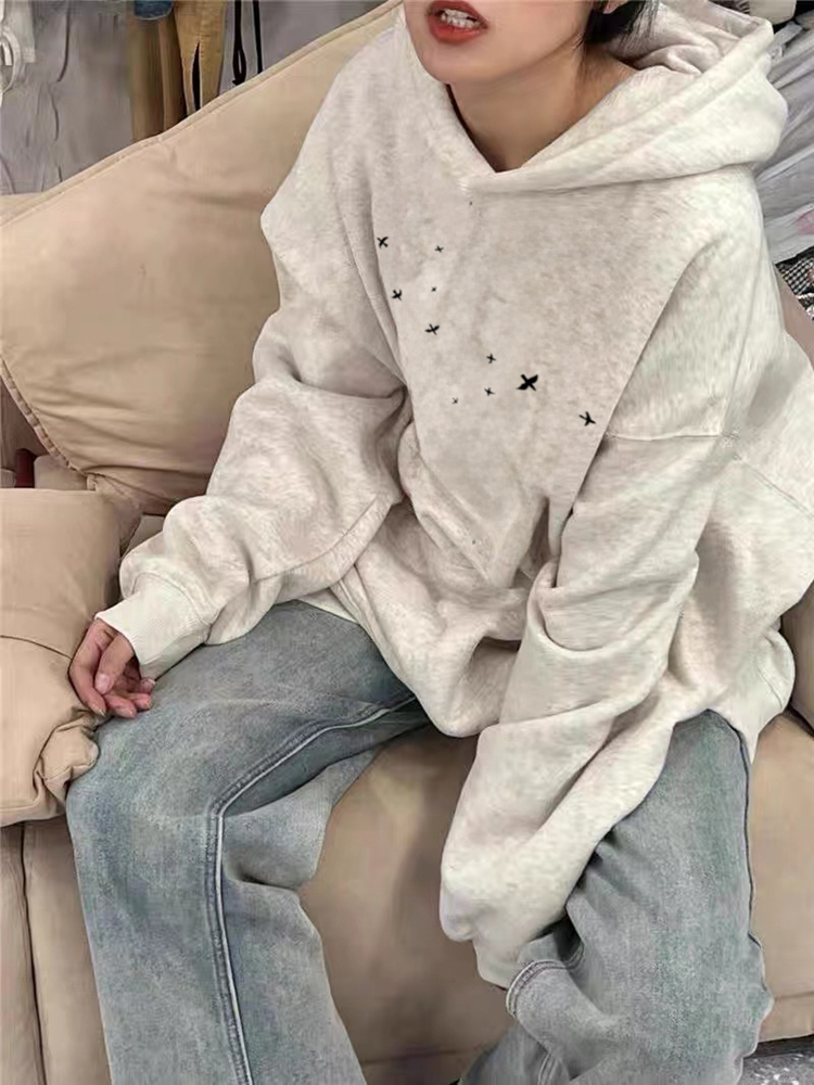 Cotton Heavyweight Thin / Fleece Lined Silver Fox Fleece Loose Korean Style Printed Sweatshirt for Women - New Arrival for Autumn and Winter