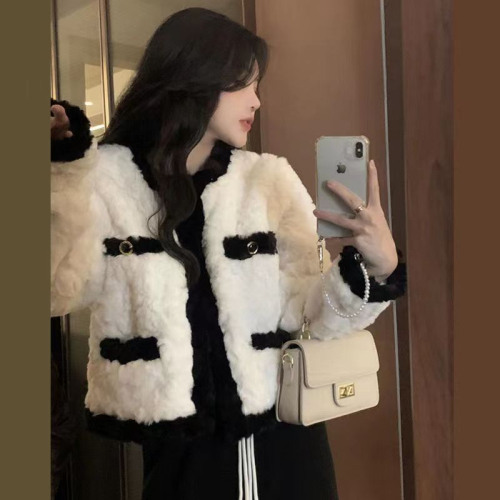 Xiaoxiangfeng Lamb Plush Jacket Women's Autumn and Winter 2024 New Korean Style French Style Loose Slim Cardigan Top