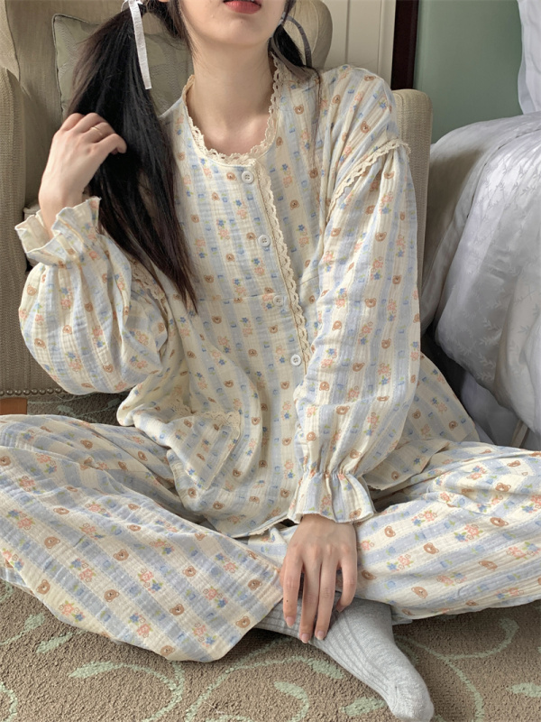 Internet celebrity ins style pajamas for women spring and autumn new cute home clothes official