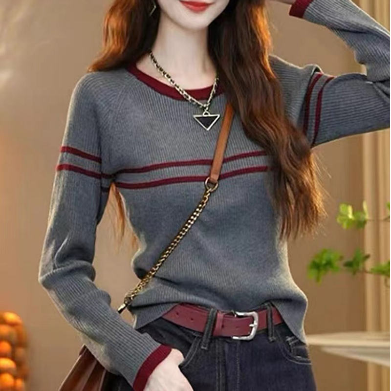 Red Striped Knit Top Long Sleeve Autumn/Winter 2024 New Arrival Plus Size Flattering High-end Basic Top
