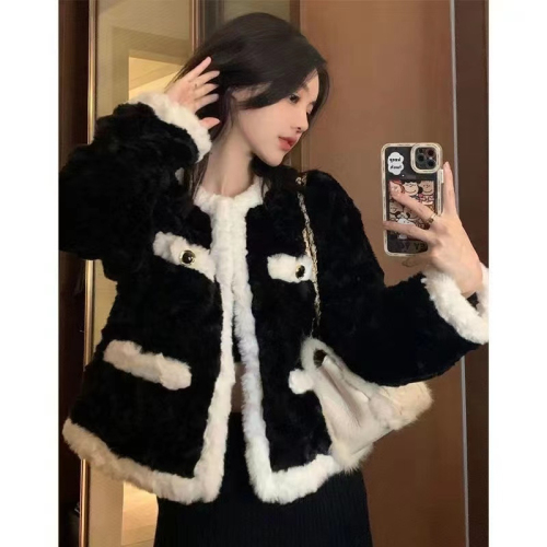 Xiaoxiangfeng Lamb Plush Jacket Women's Autumn and Winter 2024 New Korean Style French Style Loose Slim Cardigan Top