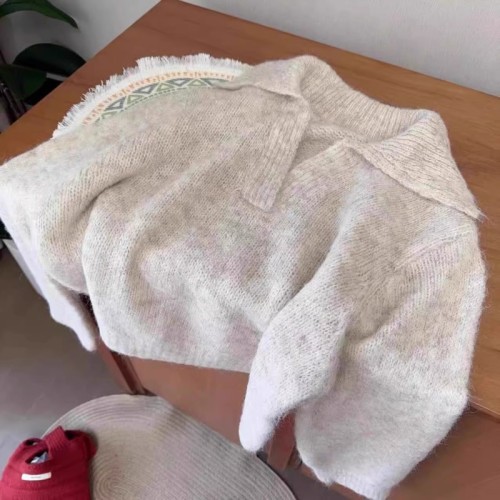 French gentle retro soft and cozy high-end knit sweater for women, autumn and winter loose lazy-style collar casual top