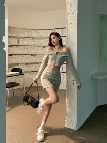 Actual shot~Korean style lapel short zippered one-line collar long-sleeved sweatshirt + high-waisted drawstring hip-covering skirt