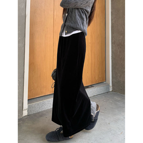Actual shot ~ New Korean style high-waist slim velvet long skirt with slits at the back, elastic waist, A-line skirt, hip-covering skirt for women