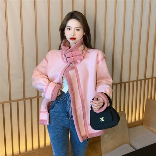 Real shot!  Chic pink lamb wool coat high collar buckle design suede top