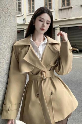 Actual shot ~ 2024 new autumn style French style short style cotton super slim style windbreaker jacket