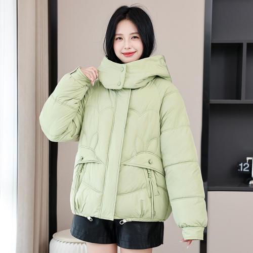 Down jacket women's short 2024 winter new style design with loose pockets large size thickened cotton jacket