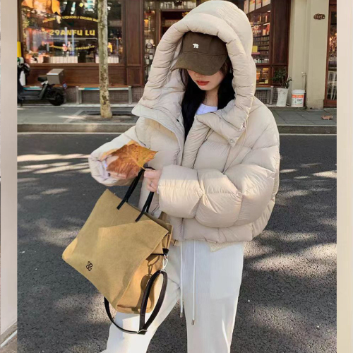 Puff Short Down Jacket Women's 2024 Winter New American Ken Bean Bread Jacket Hello Coffee Color Hooded Jacket