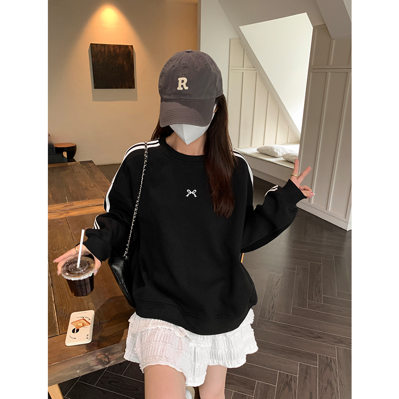 Women's Autumn Loose Fitting Slimming Korean Style Hooded Sweatshirt with Three Stripes and Butterfly Knot Embroidery