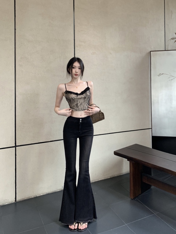 Hot girl lace camisole women + retro high-waisted wide pants design raw edge floor-length jeans