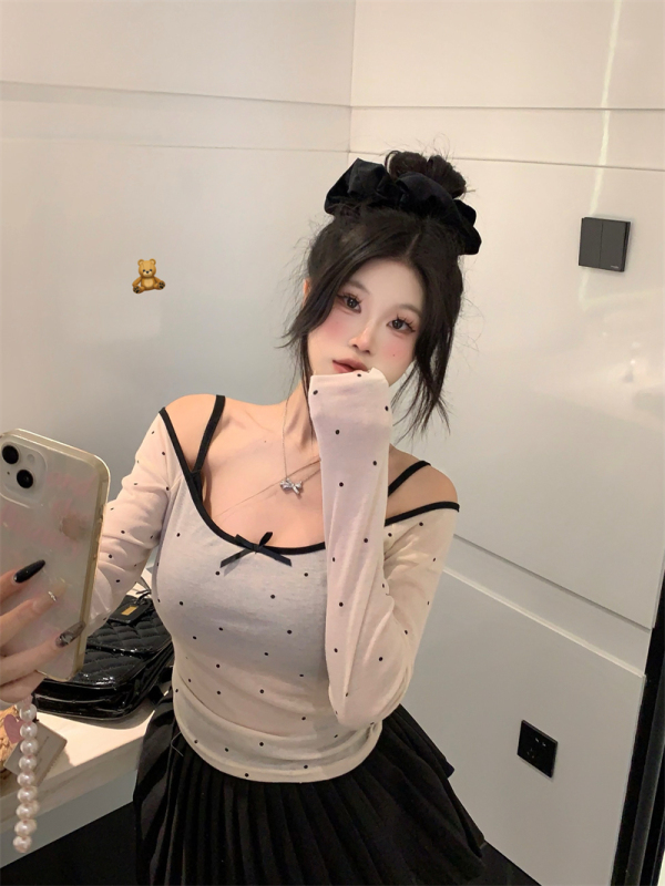 Pure desire slim fit one-line collar polka dot T-shirt bottoming shirt hot girl top two-piece set