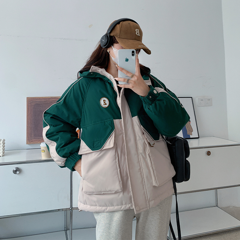 Korean Dopamine Color Matching 2024 Winter New Short Bread Jacket, Down Jacket, Women's Loose Jacket