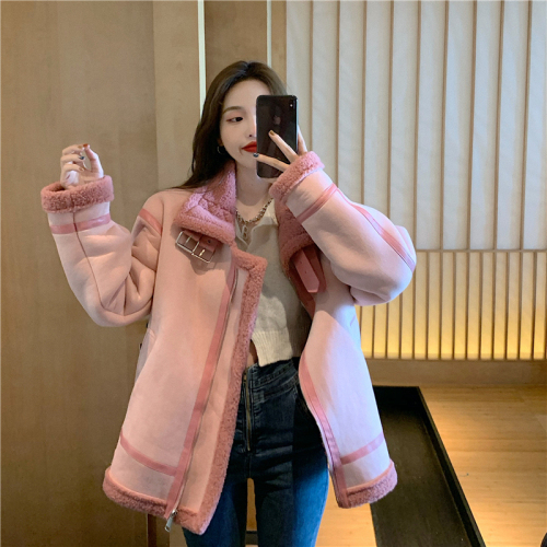 Real shot!  Chic pink lamb wool coat high collar buckle design suede top