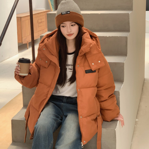 2024ins hot style down cotton jacket for women with design sense, thickened warm and extremely cold bread jacket for small people