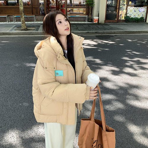 Green down cotton coat for women winter 2024 new style small short hooded thickened loose high-end sense hits the street