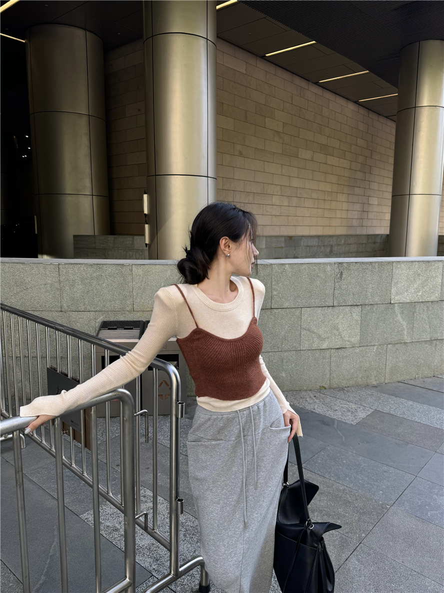 Actual shot of Korean style slim-fitting pure lust style camisole spliced ​​sweater long-sleeved bottoming top autumn new style