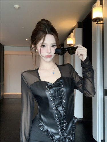 Actual shot~Autumn new style American retro hottie high-elastic strap mesh splicing PU leather long-sleeved T-shirt top