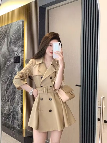 Khaki windbreaker dress women's autumn high-end long-sleeved skirt double-breasted waist design A-line short skirt