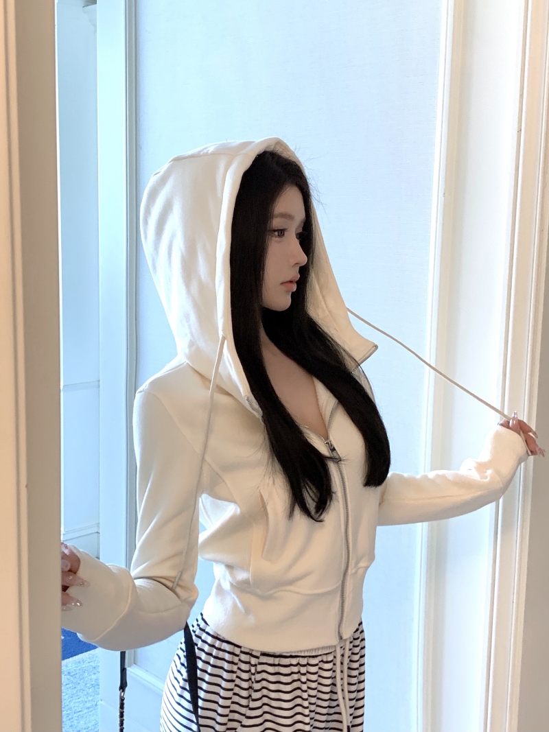 Actual shot of no overtime work on weekends, sweatshirt for women, autumn fleece thickened hooded short coat for small people