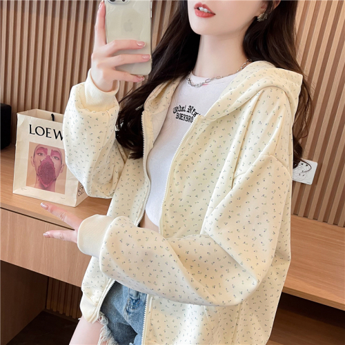 Actual shot of Korean style loose Chinese cotton small floral fabric printed zipper thin hooded sweatshirt for women