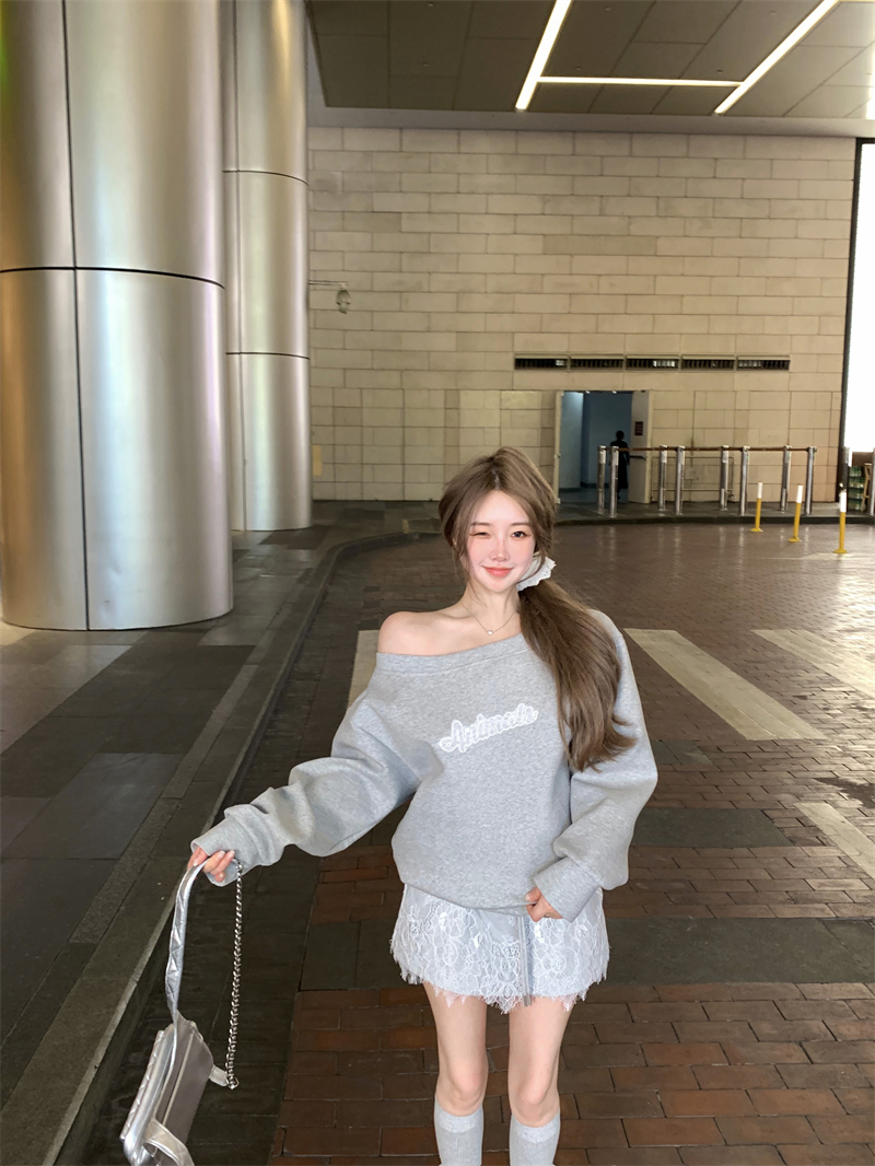Actual photos ~ Autumn/Winter New Korean Style Fashion Letter Embroidered Loose Sweatshirt + Tight Bodysuit Set for Women