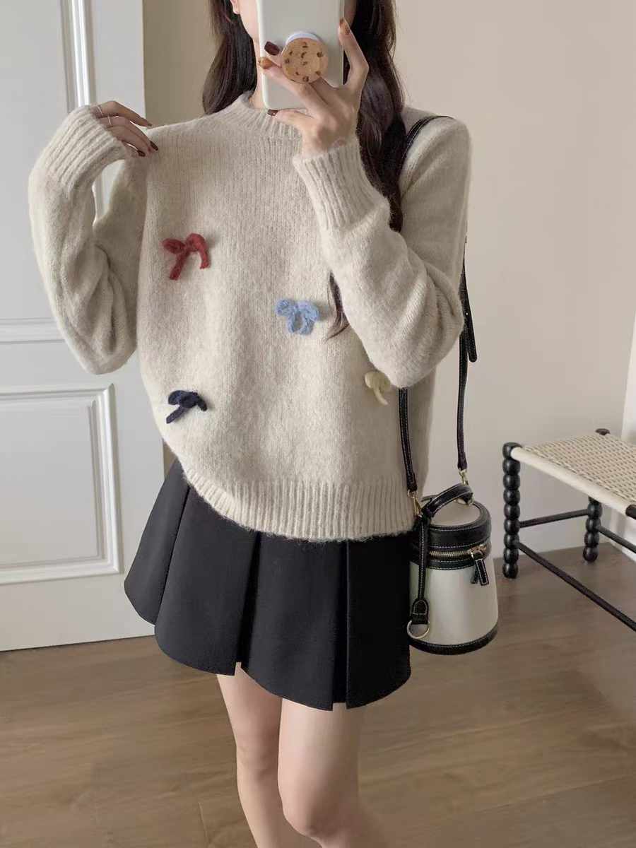 Fashionable and versatile knitted sweater simple pullover