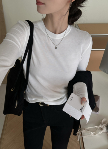 High-elastic soft waxy gray round neck long-sleeved right-shoulder bottoming shirt for women in autumn and winter with a high-quality inner bottoming T-shirt top