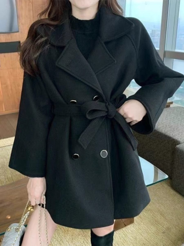 High-end black woolen coat for women 2024 autumn and winter new thickened waist windbreaker small woolen coat for women