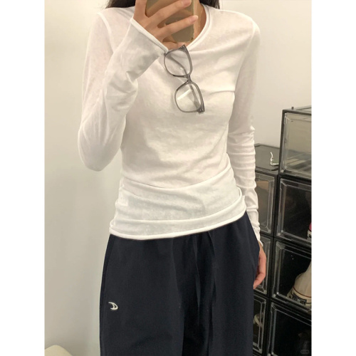 White bottoming shirt for women, thin autumn chic curling loose-feeling long-sleeved T-shirt basic style simple inner top