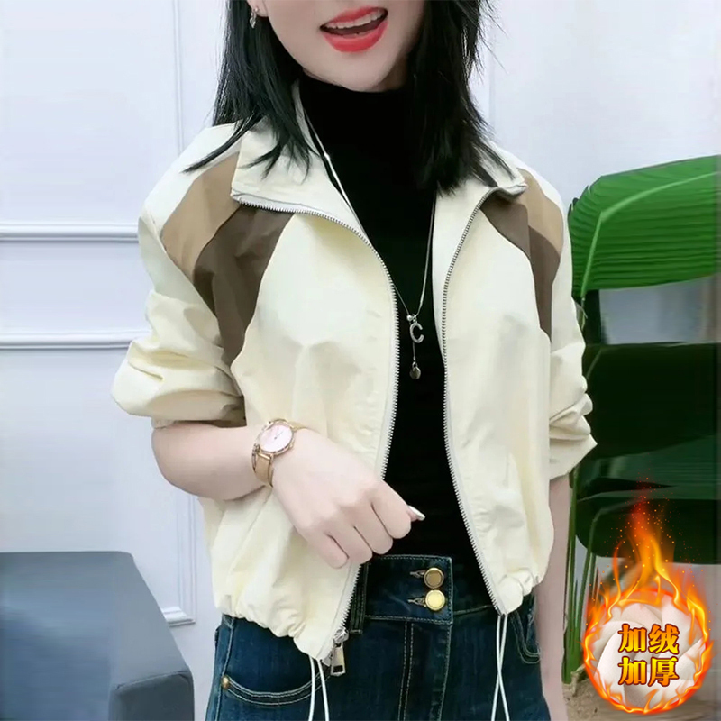 Spring and Autumn New Style Velvet Thickened Short Jacket Jackets Hot Style Small Tops Women's Fashion