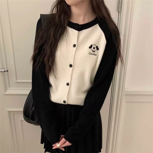 Sheep contrasting color cartoon embroidery wool knitted cardigan women's 2024 autumn new Korean style round neck age-reducing sweater