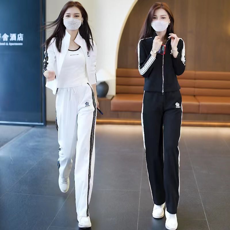 Ready stock official photo casual sports suit for women autumn new fashion age-reducing sweatshirt wide-leg pants two-piece set