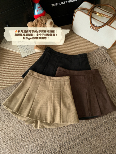 Real shot of winter fashion versatile corduroy high-waisted skirt for women petite A-line pleated skirt