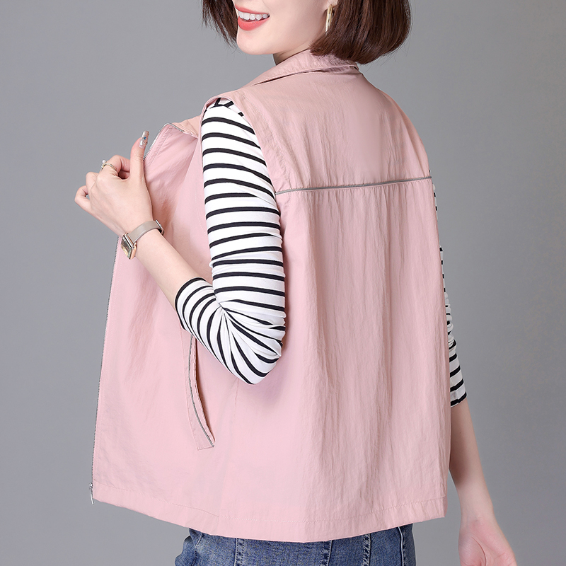 Casual Thin Vest Women's Short Fashionable Outerwear Vest Spring and Autumn New Large Size Loose Mother's Vest