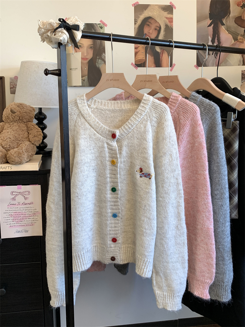 實拍  秋冬刺繡小狗長袖針織衫毛衣開衫軟糯毛衣外套