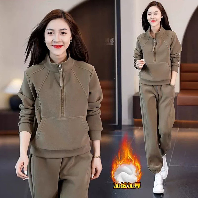 Official picture plus velvet and thickened women's sweatshirt sportswear suit autumn and winter new casual fashion two-piece set with foreign style