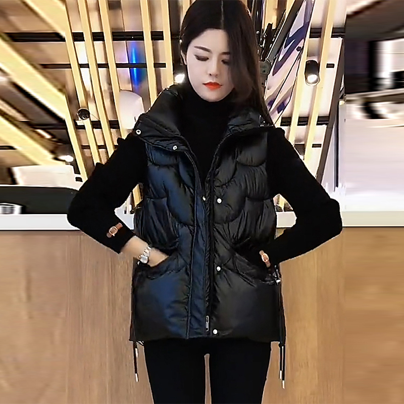 Official picture of the down cotton vest for autumn and winter new style vest for women, fashionable and hot style for outer wear
