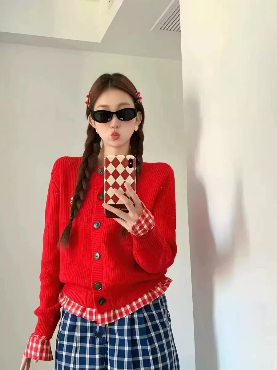 Academic Style Age-Defying Striped Hem Versatile Top Coat Early Autumn Teenager Design Fashion Knit Cardigan