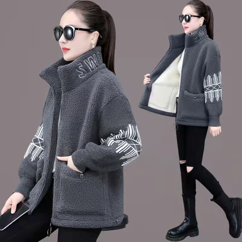 Grained lamb wool coat for women in autumn and winter new style plus velvet thickened jacket Korean style coat winter coat cotton sweatshirt