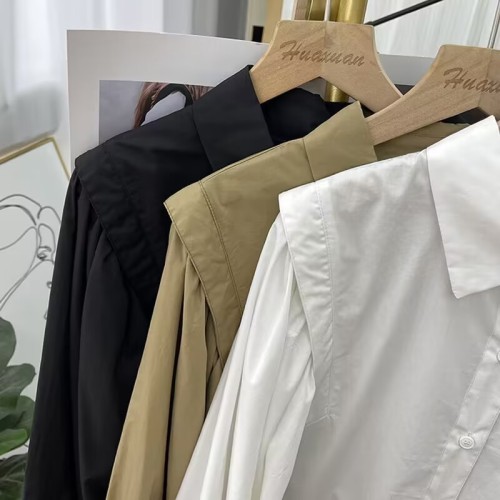 Long-sleeved shirts for women, spring and autumn new Korean fashion lantern sleeves, loose age-reducing tops, bottoming shirts