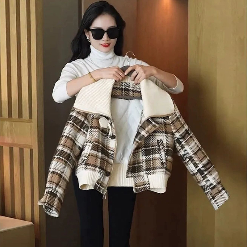 Official picture plus velvet and thick plaid small fragrant style women's short style autumn and winter new coat cotton coat
