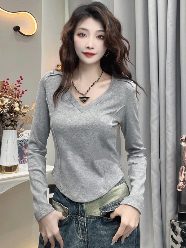 Official picture of irregular V-neck long-sleeved T-shirt for women, new autumn fit, bottoming shirt, early autumn short top