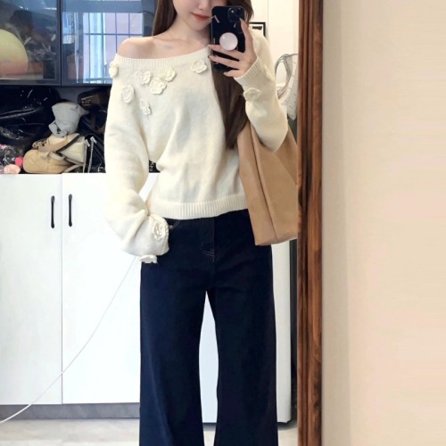 2024 Autumn New Style Knitted Sweater Casual Korean Style Pure Desire High-level 3D Flower Slant Collar Off-Shoulder Slim Sweater