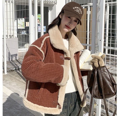 Maroon Corduroy Short Lamb Wool Jacket Women's 2024 Autumn and Winter New Warm Casual Contrast Color Loose Cotton Coat