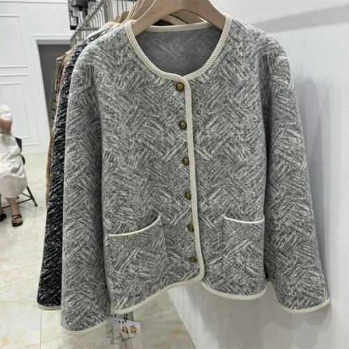 2024 Autumn and Winter New Korean Style Gradient Color Loose Small Fragrance Style Korean Velvet Short Coat Jacket for Women