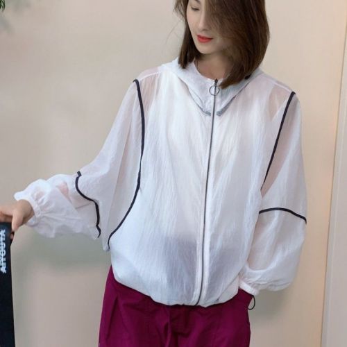 New summer tops, versatile, lightweight, comfortable, contrasting colors, hooded, loose short coat, sun protection clothing, women's thin, trendy