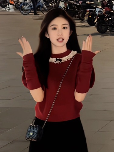 Elegant and Luxurious Women's Winter Sweater 2024 New Design Fashion Knit Top