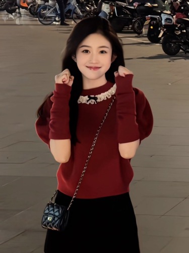 Elegant and Luxurious Women's Winter Sweater 2024 New Design Fashion Knit Top